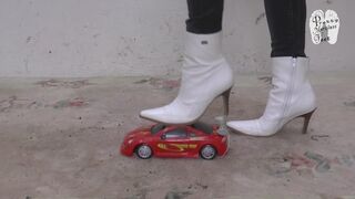 Red Car under heeled Boots