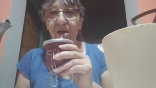 Enjoy the movements of My mouth