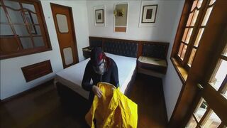 Hazmat Masturbation: Gas Mask, Tight Catsuit & Sensual Self-Pleasure – 12 Min HD MOV