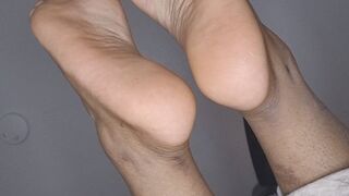 Under My Soles POV – Soft Sole Rub From Below