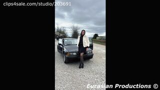 321 - Jessy driving old BMW