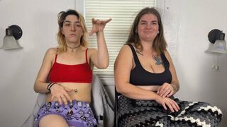 Alice and Stitch pose their armpits (1080)