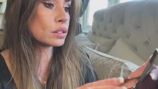 Makeup lovers … Watch Me topping up My makeup