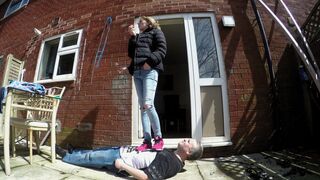 Chelsea Sneaker Smoking Trample In The Garden (4K)
