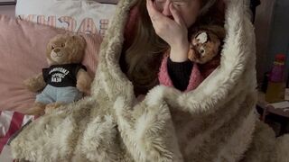 Your Girlfriend Has A Sneezy Cold