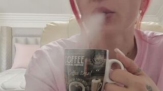 Morning Nicotine Ritual – Coffee Sips & Chain Smoking Obsession