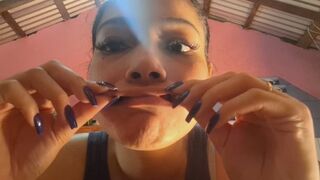 the smell of my lip