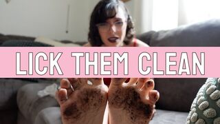 Worship My Dirty Gym Soles — Post Workout Foot Humiliation POV