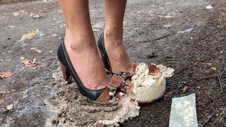 Messy crush, one toe shoe crush, cake crush, eggs crush, milk pods popping