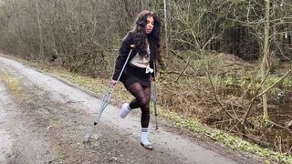 Leg cast, walking on crutches, spraied ankle