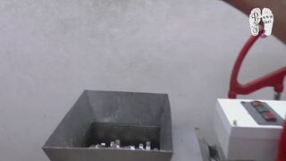 Soccerballs shredder