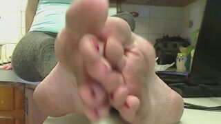 Kitchen Toe- Love P3