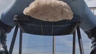 BREAKUP REVENGE – Teddy Bear Facesitting Fart Session in Tight Jeans & Leather Boots (SQUASHED)