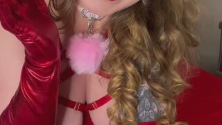 Blonde bimbo smoking and giving a blowjob!