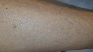 Melissa Johnson Shaving her Granny Legs