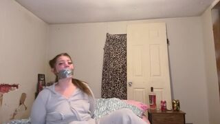 Sexy girl Gags Herself While playing With Her Feet