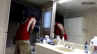 SKATER DUDE JEREMY HUMILIATES SLAVE - VIDEO 8