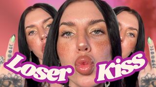 Loser Kiss Flipp Off Scarlett Cummings makes you jerk off to her lips and middle fingers and has you finish on your face