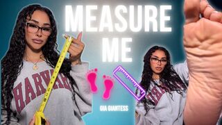 Measure My Giantess Body, Tiny One! Feet, Hands, & Long Legs