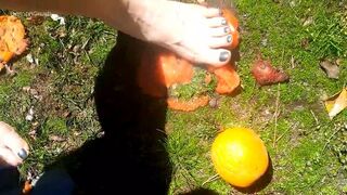 Preparing feet with Garden crush