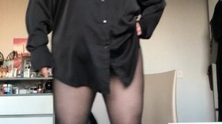 Teasing in leather boots!