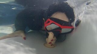 POV blowjob and handjob underwater with snorkel goggles