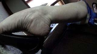 My Black Leather Pumps, 1st