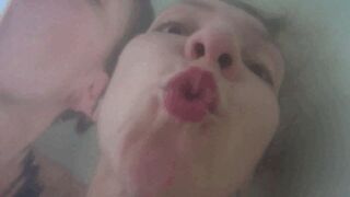M UNDERWATER CLOSEUP 21FF