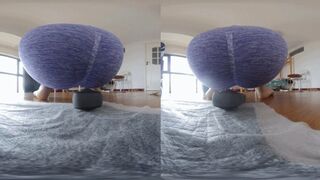 3DVR180Buttocks compression - high-definition POV