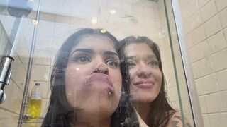 Two beauties smashing their noses against the glass - by Ana Ayumi and Cindy Lopes - CLIP 4