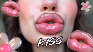 Pillow-soft glitter lipgloss deep kiss
