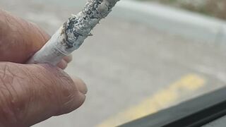 Faceless smoking ash challenge